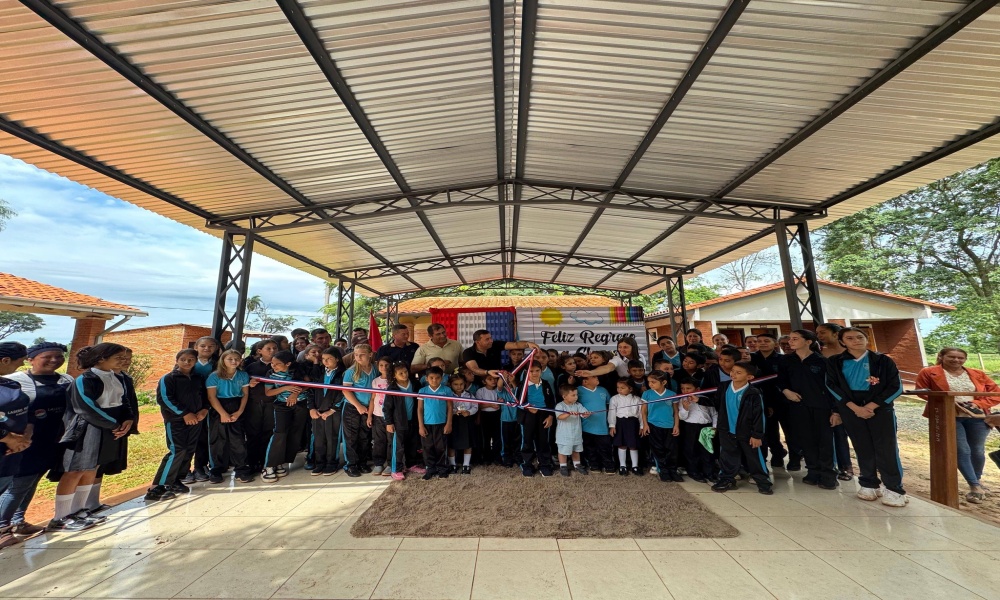 Municipalidad de Lima inaugura cocinas comedores en tres instituciones educativas